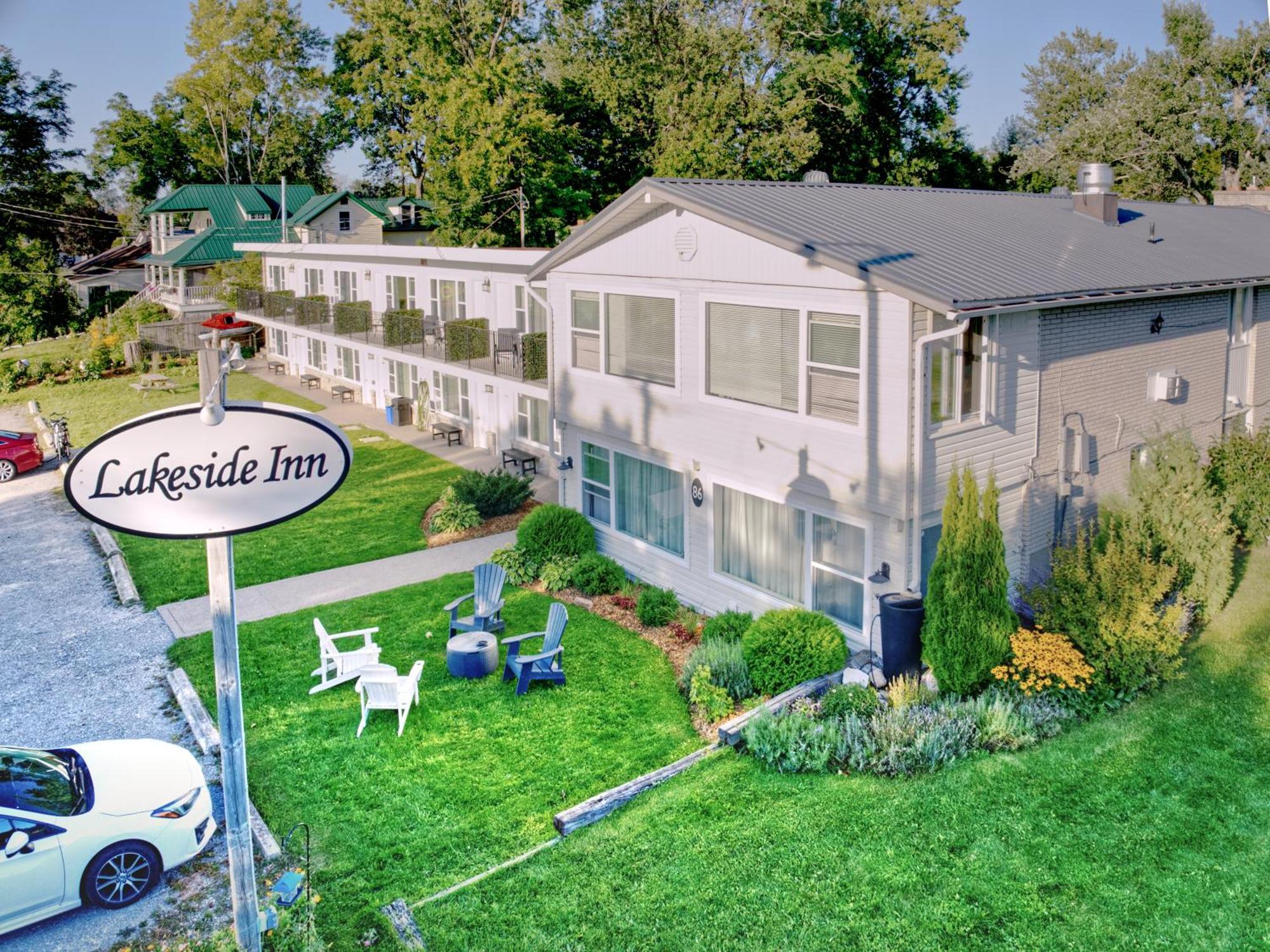 Lakeside Inn 오릴리아 외부 사진